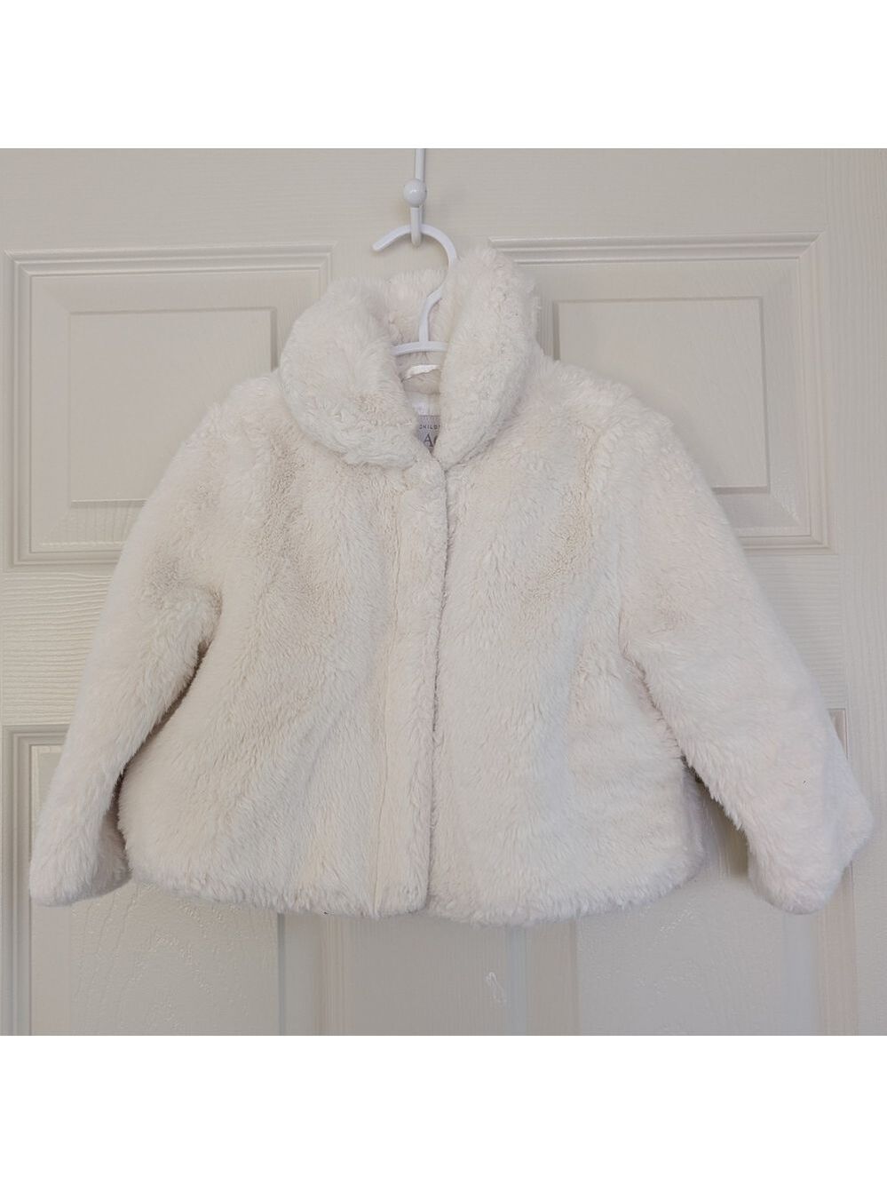 🩵 4/$20 The Children's Place Cream Puffer Jacket